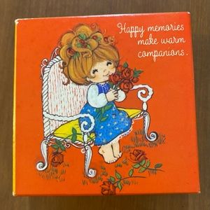 Little vintage puzzle box (NO PUZZLE INSIDE)